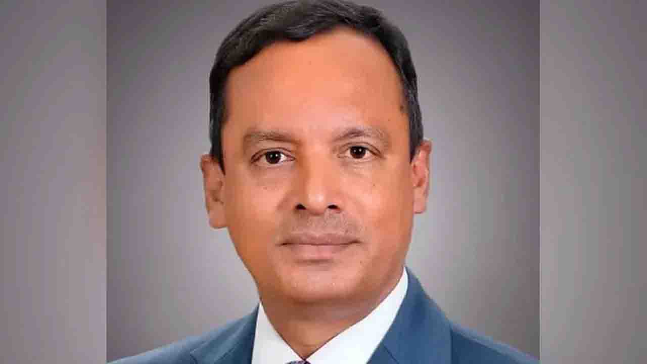ব্যারিস্টার রুহুল কুদ্দুস কাজলকে অ্যাটর্নি জেনারেল করে প্রজ্ঞাপন