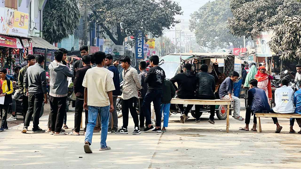 এসএসসি পরীক্ষার্থী নিহতের ঘটনায় উত্তাল চিরিরবন্দর