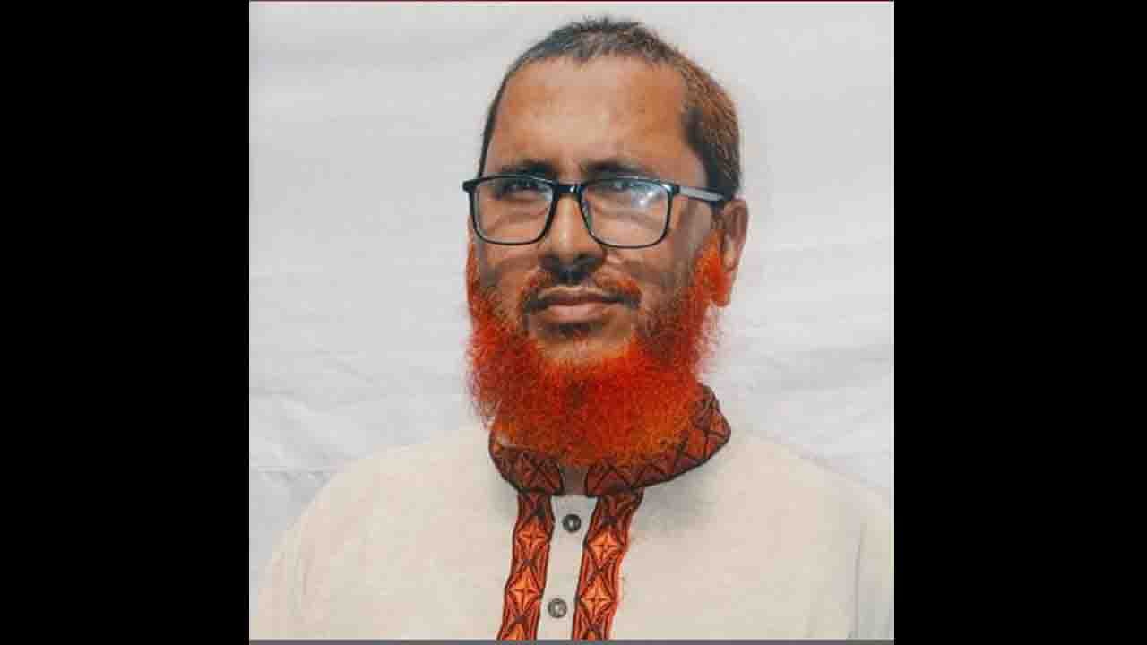বিপুল পরিমাণ টাকাসহ ঠাকুরগাঁও জেলা জামায়াত আমির আটক