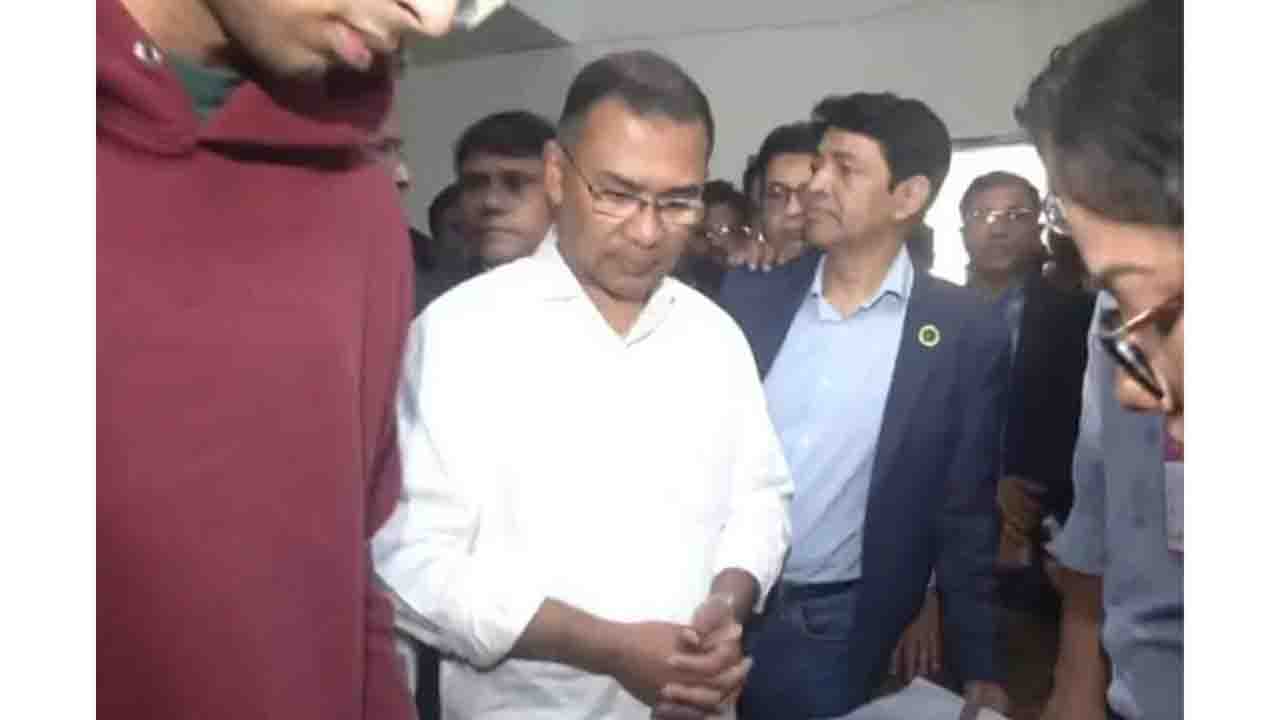 ভোট দিলেন তারেক রহমান