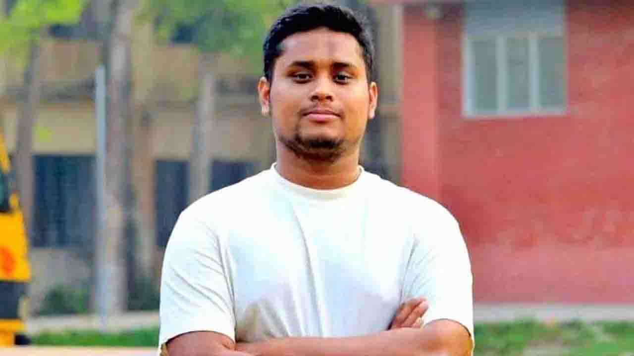 সরকারি বরাদ্দের টাকার হিসাব দিলেন হাসনাত আবদুল্লাহ