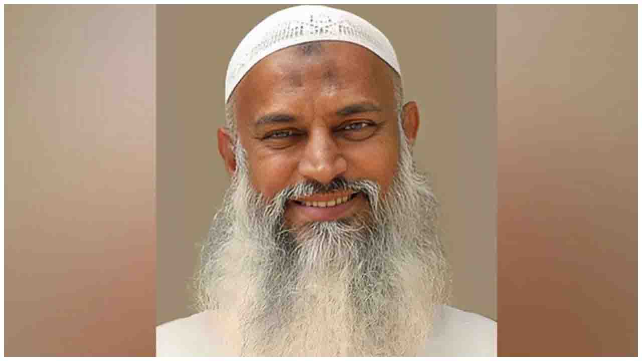নতুন সরকারের ধর্মমন্ত্রী সম্পর্কে যা জানা গেলো