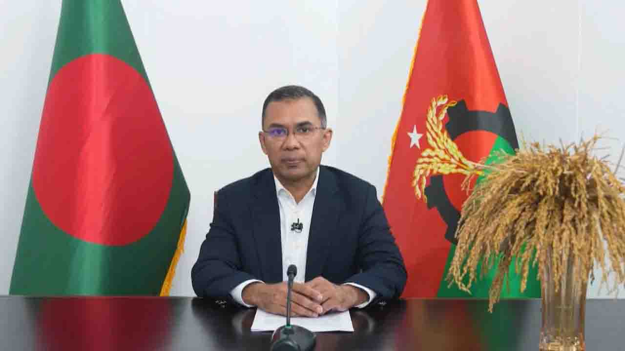 জাতির উদ্দেশে ভাষণ দিচ্ছেন তারেক রহমান
