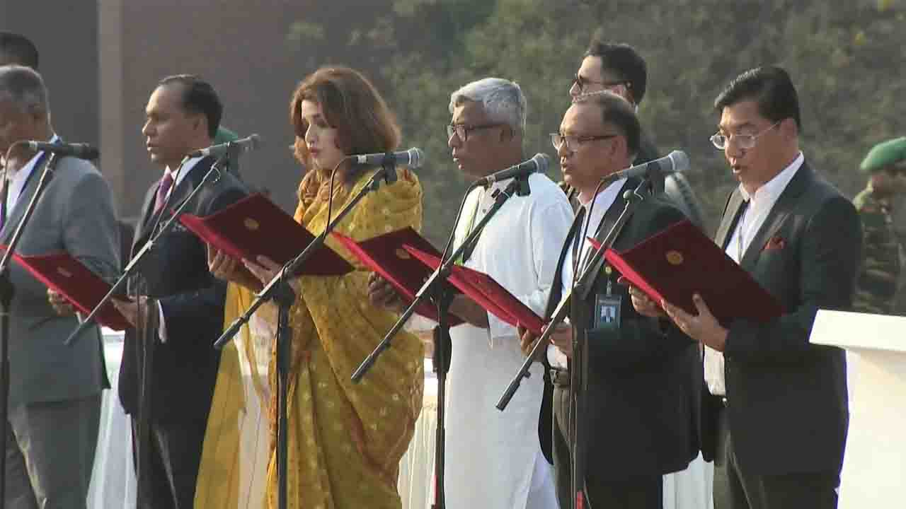 তারেক রহমানের মন্ত্রিসভায় ২৪ প্রতিমন্ত্রীর শপথ গ্রহণ