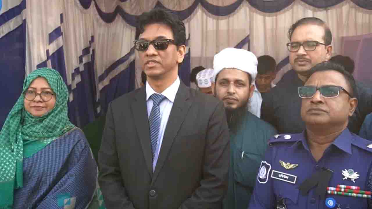 পঞ্চগড়ে শুরু হলো ভাষা সৈনিক সুলতান ও কাদির বইমেলা