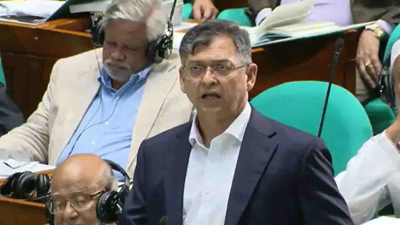 গণভোটের রায় বাস্তবায়ন করতে হলে সংবিধান সংশোধন করতে হবে