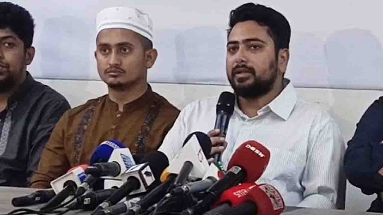 এক মাসের মধ্যে হাসিনাকে দেশে এনে ফাঁসি দিতে হবে: নাহিদ