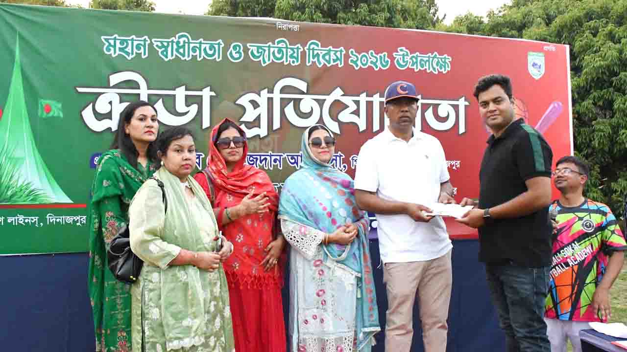 দিনাজপুরে স্বাধীনতা দিবসে জেলা পুলিশের ক্রীড়া অনুষ্ঠান