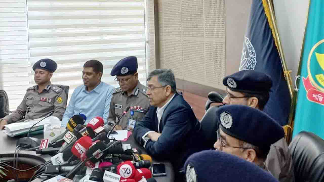 ইনকিলাব মঞ্চের হাদি হত্যার পূর্ণ তদন্ত চলছে: স্বরাষ্ট্রমন্ত্রী