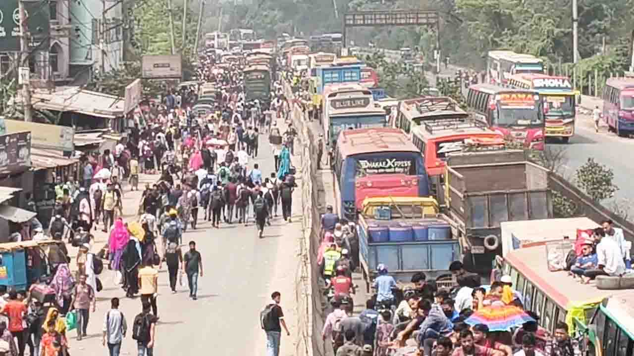 গাজীপুর মহাসড়কে তীব্র যানজট, ভোগান্তিতে যাত্রীরা