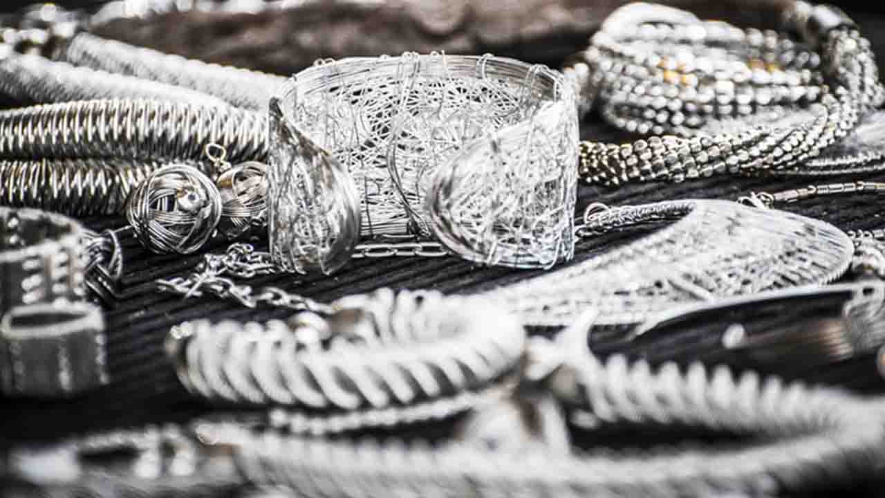 টানা ২ দফায় কত বাড়ল রুপার দাম?