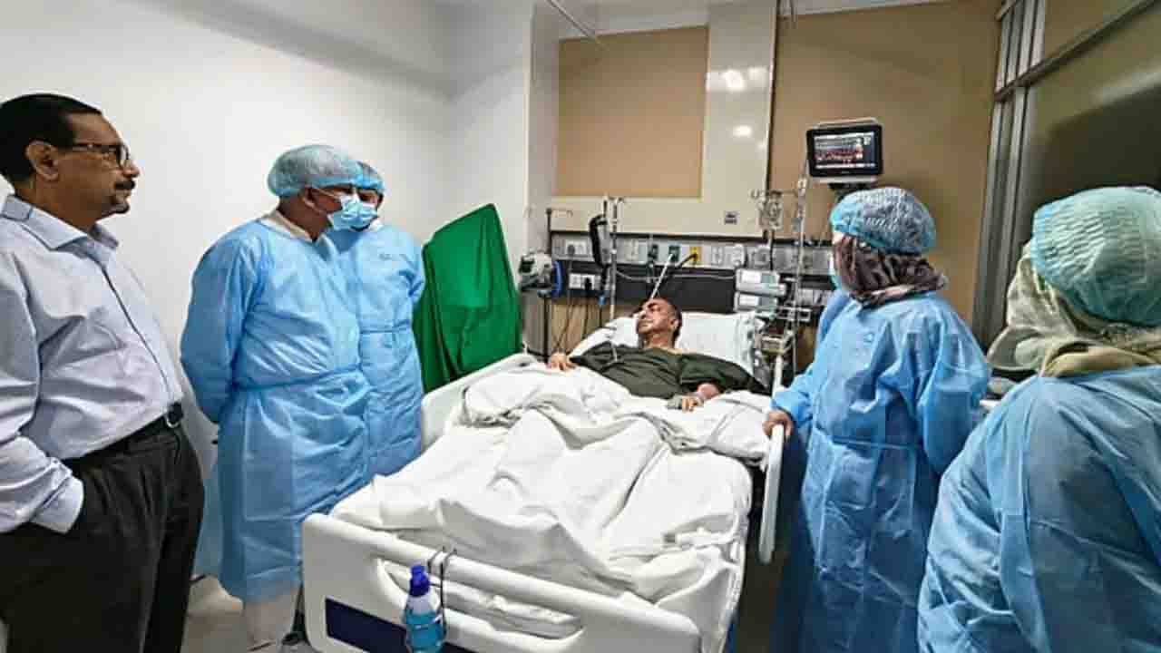 অপারেশন থিয়েটারে মির্জা আব্বাস, মস্তিষ্কে অস্ত্রোপচারের সিদ্ধান্ত