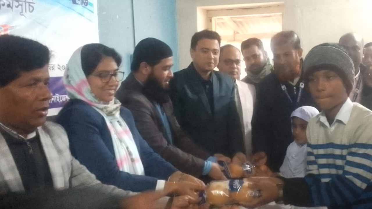 কাহারোলে সরকারি প্রাথমিক বিদ্যালয়ে ফিটিং কর্মসূচীর উদ্বোধন ও আলোচনা সভা