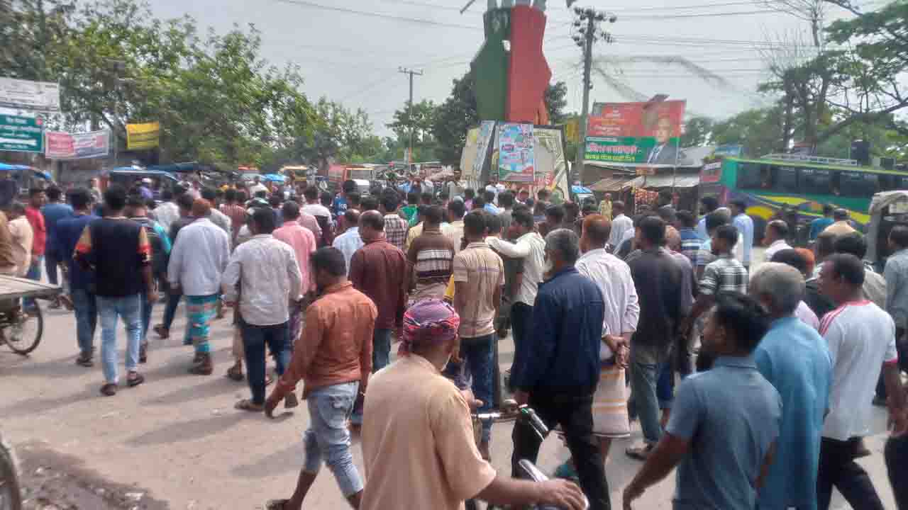 শ্রমিক গ্রেফতারে উত্তাল উত্তরবঙ্গ: ৮ জেলায় তেল বন্ধ