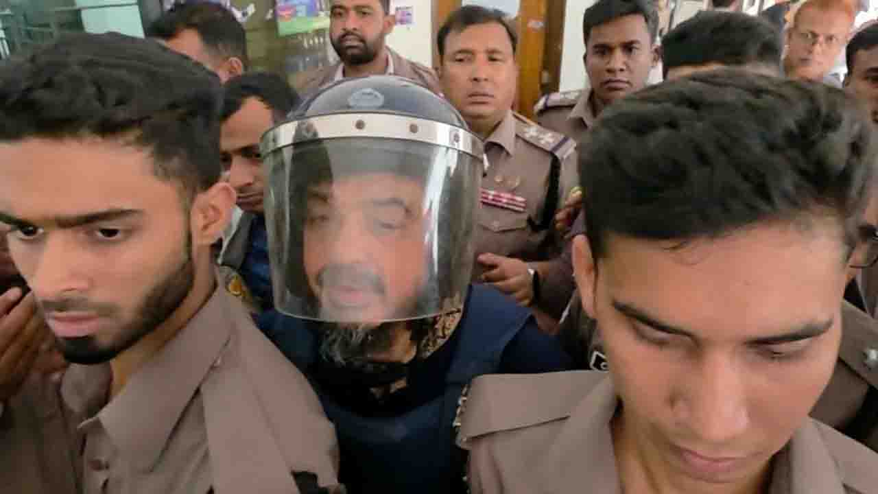 সাবেক লেফটেন্যান্ট কর্নেল আফজাল নাছের ৬ দিনের রিমান্ডে