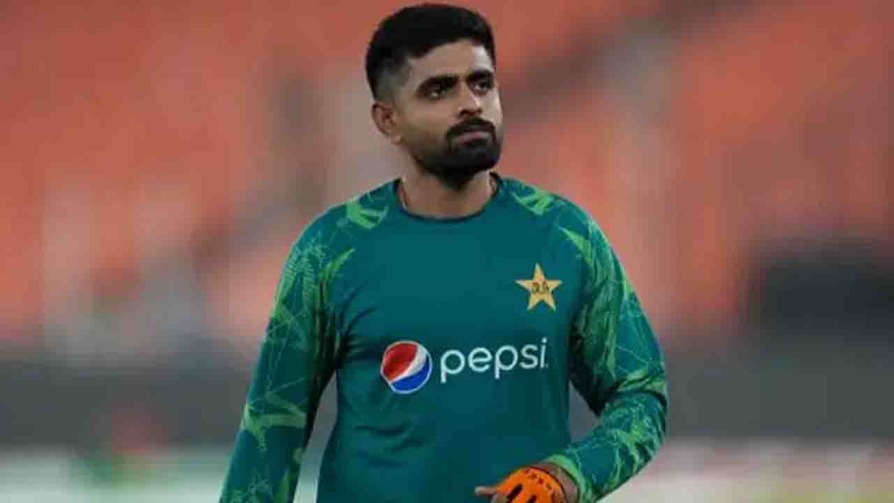 আইসিসি থেকে দুঃসংবাদ পেলেন বাবর