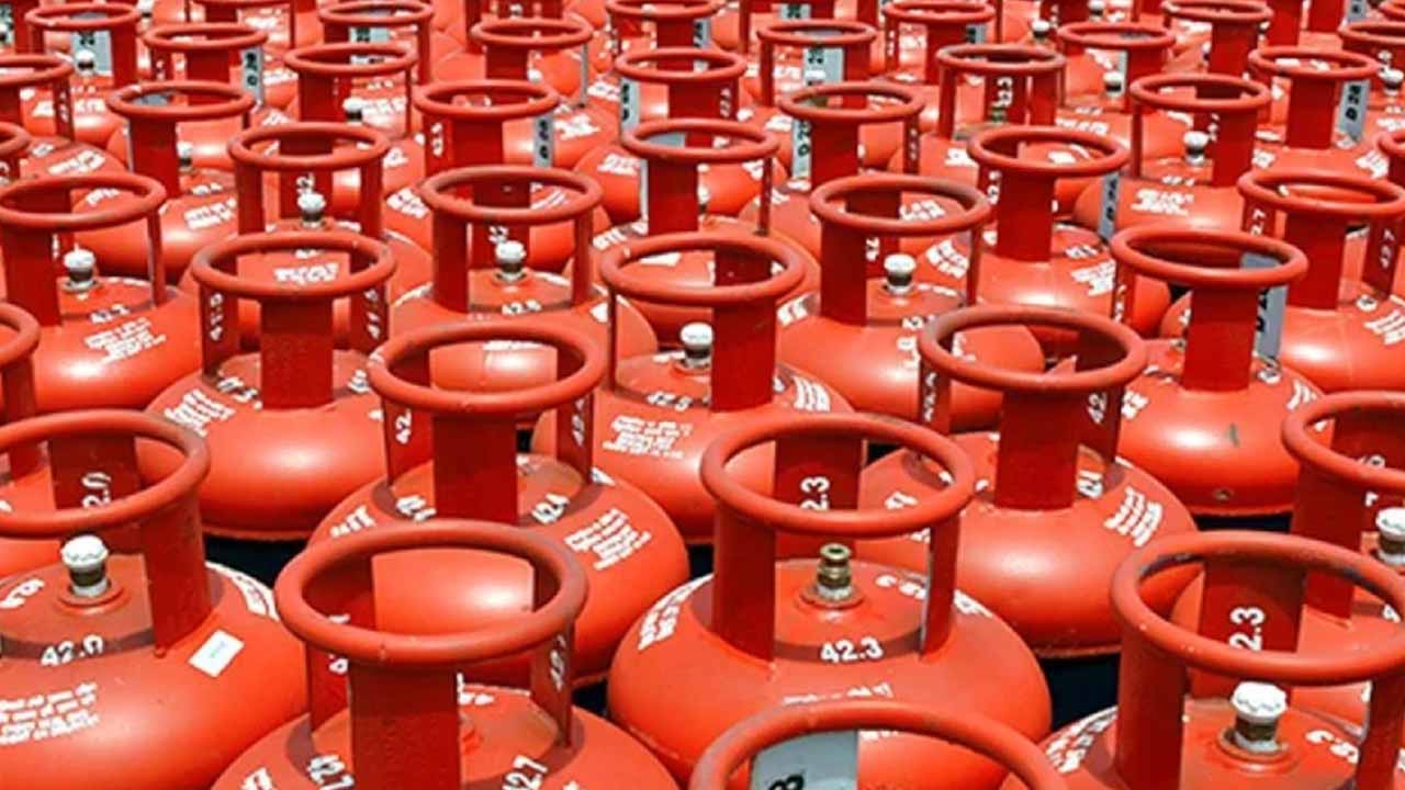 আবারও বাড়ল এলপি গ্যাসের দাম