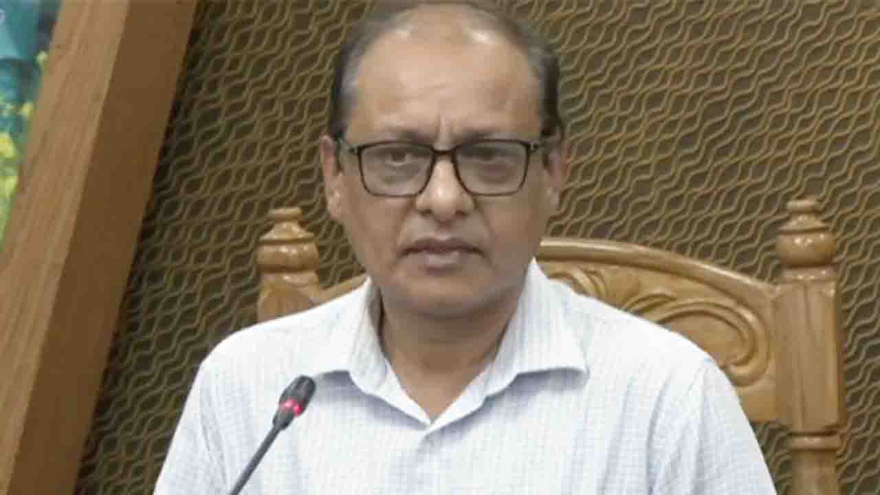 বিদ্যালয় বন্ধের বিষয়ে যা বললেন উপদেষ্টা