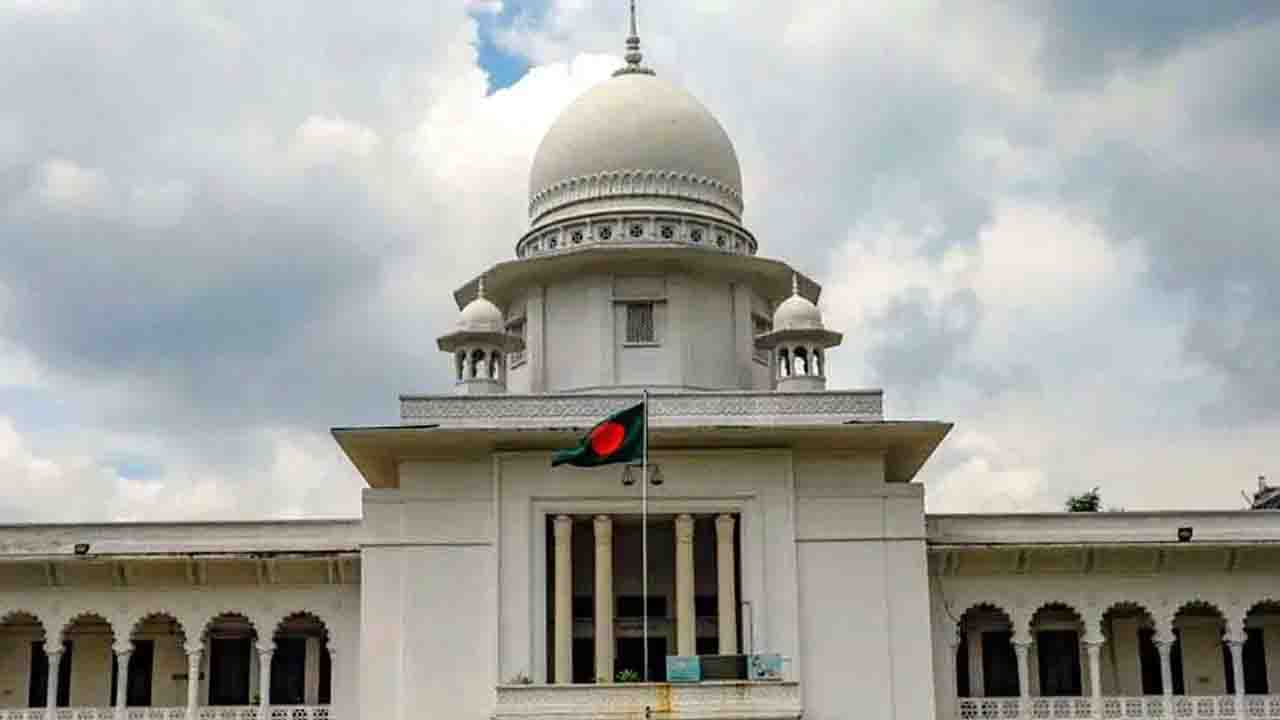 মানবতাবিরোধী মামলায় খালাস পেলেন বাগেরহাটের খান আকরাম