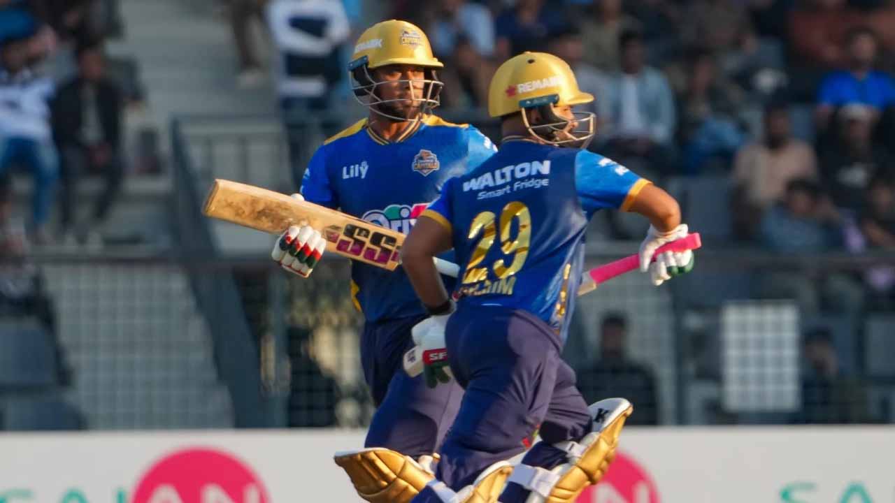 কোচ হারানোর শোক কাটিয়ে জিতল ঢাকা