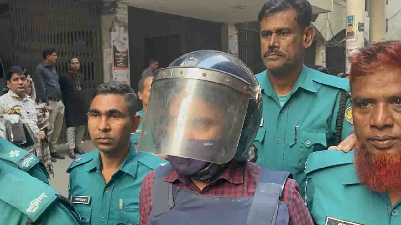 যৌন হয়রানির অভিযোগে ঢাবি অধ্যাপককে কারাগারে