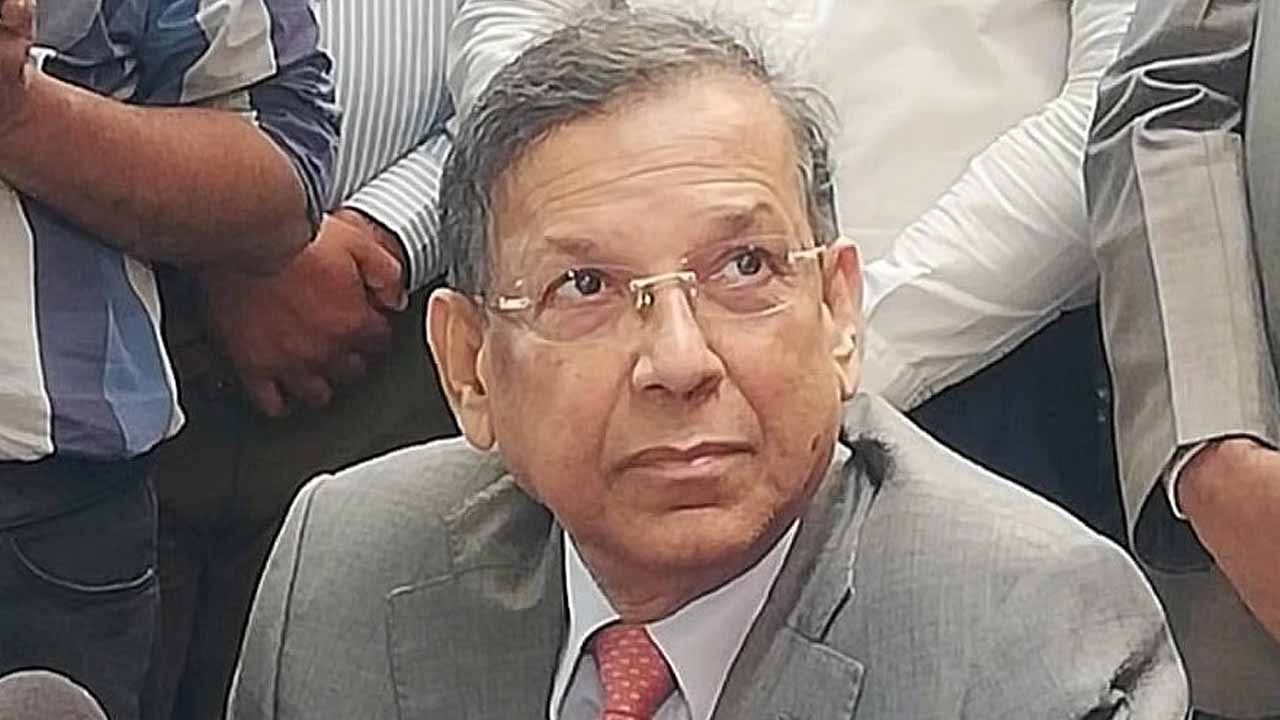 আনিসুল হকের ৩ গাড়ি ও ১৭ বিঘা জমি জব্দের নির্দেশ আদালতের