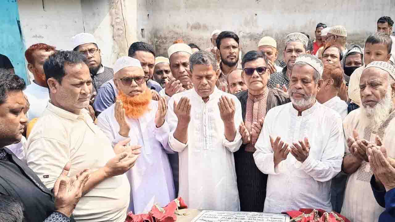 দক্ষিণ লালবাগ মসজিদের ভিত্তিপ্রস্তর স্থাপন করলেন এমপি জাহাঙ্গীর
