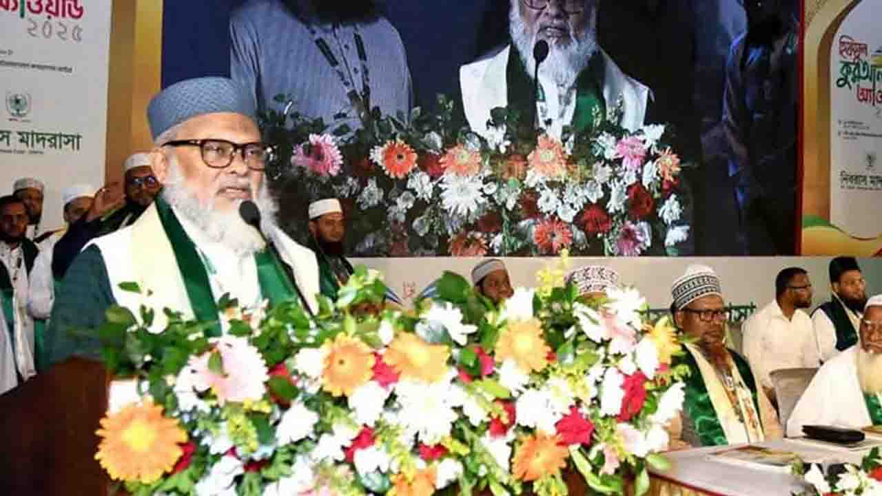 নারীদের পেছনে রেখে আমরা এগোতে পারব না: ধর্ম উপদেষ্টা