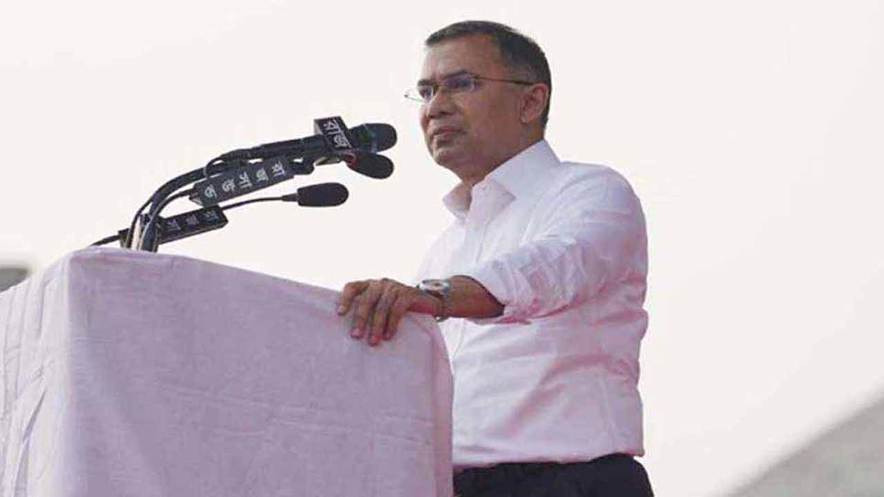 ক্ষমতায় গেলে ৪ কোটি পরিবারকে ফ্যামিলি কার্ড দেবেন তারেক রহমান