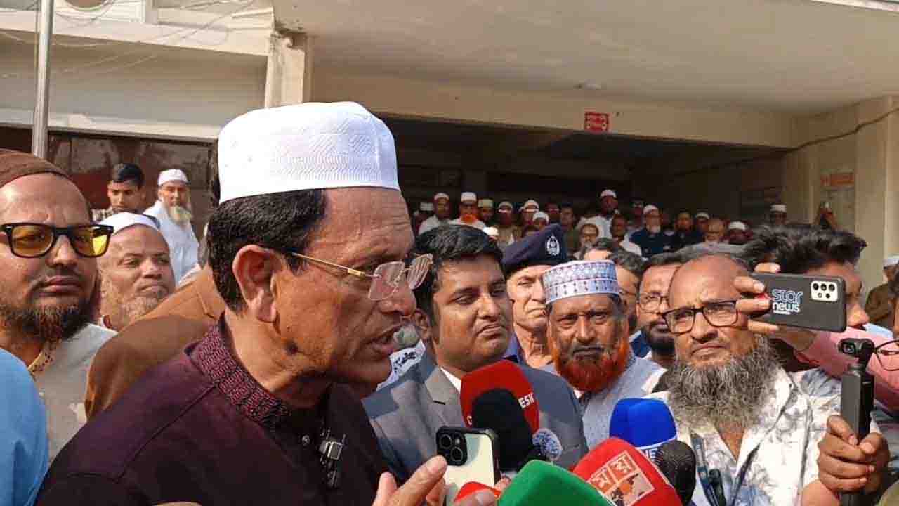 শিক্ষকতার বাইরে অন্য পেশা নিতে অনুমতি লাগবে: শিক্ষামন্ত্রী