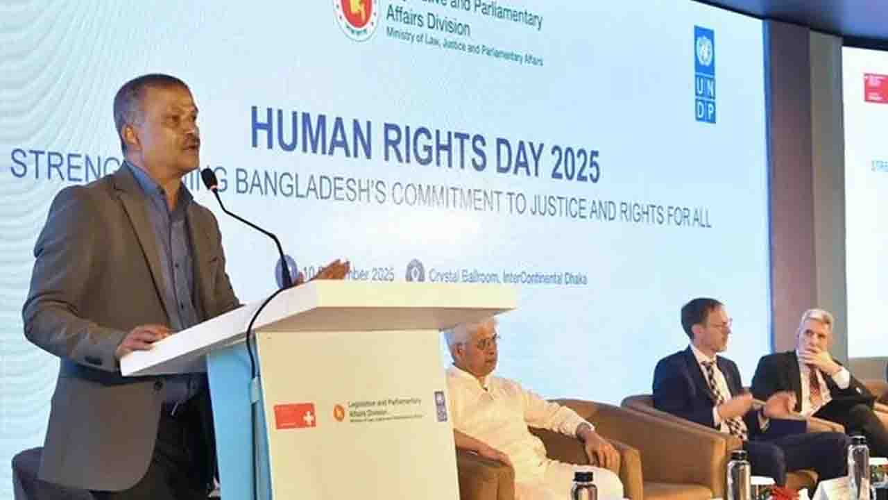 তত্ত্বাবধায়ক সরকার ও বিচার বিভাগের স্বাধীনতা অটুট থাকবে: ড. নজরুল