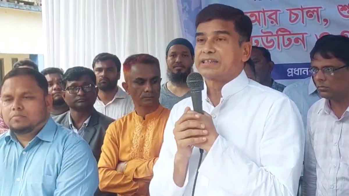 কৃষক কার্ড বিতরণে দলীয় দৃষ্টিভঙ্গি দেখা হবে না: প্রতিমন্ত্রী