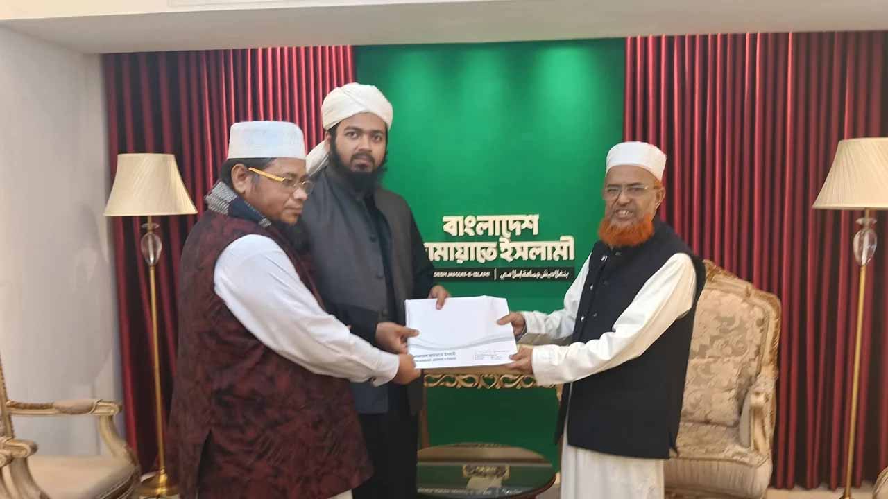 জামায়াতে যোগ দিলেন মুফতী আলী হাসান উসামা