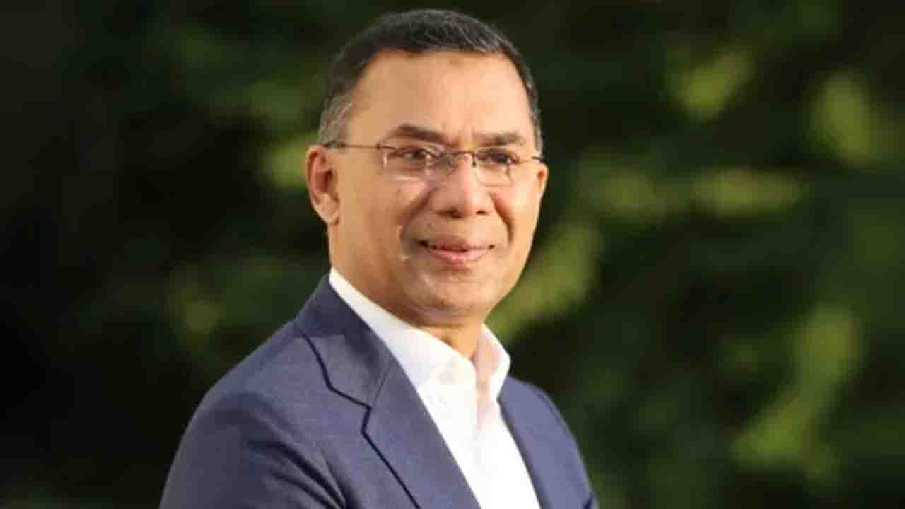 তারেক রহমানের দেশে ফেরা নিয়ে সরকারের অবস্থান স্পষ্ট করলেন প্রেস সচিব
