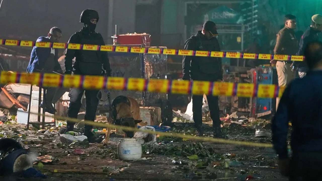 দিল্লি বিস্ফোরণের পর ভারতজুড়ে সতর্কতা জারি