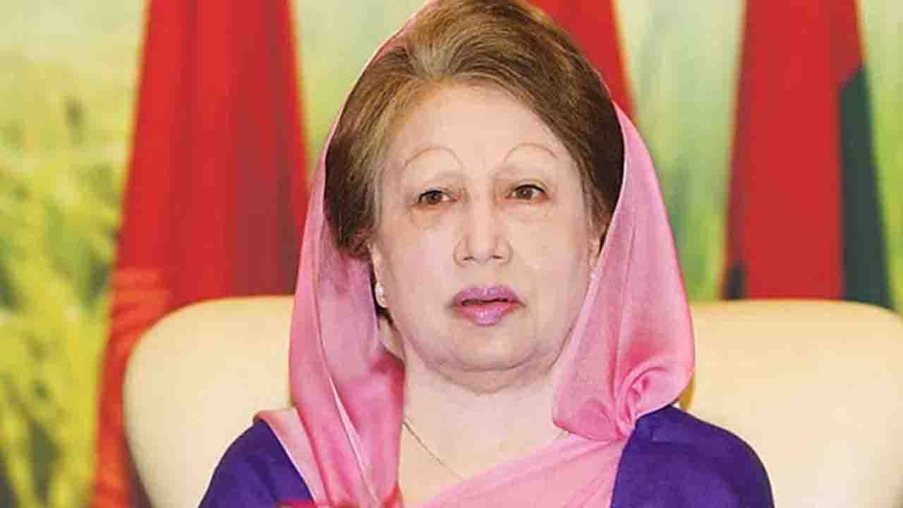 সশস্ত্র বাহিনী দিবসে সেনাকুঞ্জের সংবর্ধনায় যোগ দেবেন খালেদা জিয়া