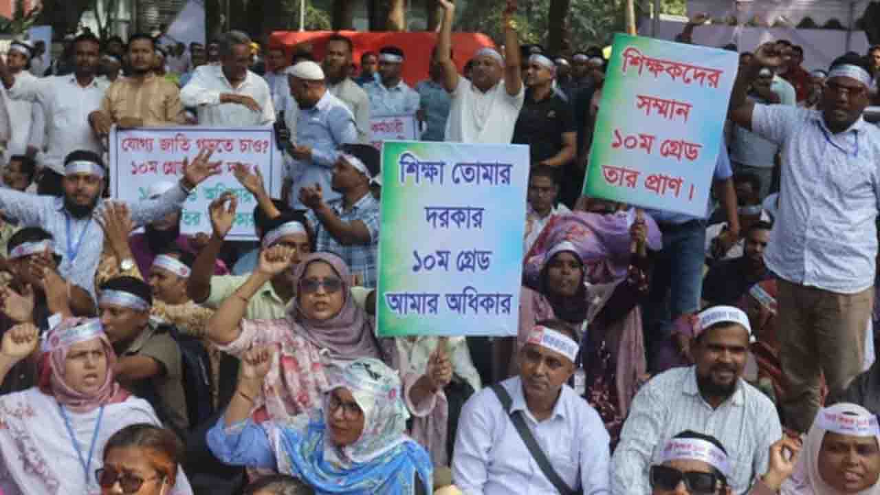 কর্মবিরতিতে দ্বিতীয় দিনেও বন্ধ বার্ষিক পরীক্ষা