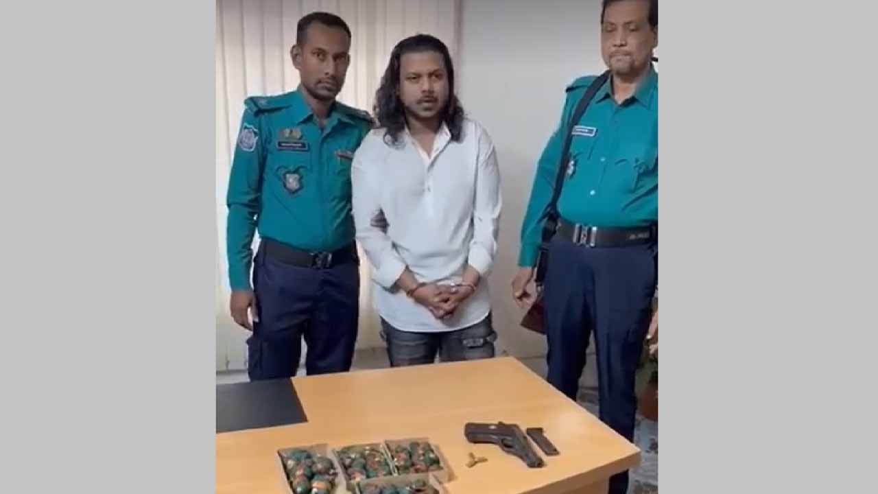 হাদি হত্যা : অভিযুক্ত আলমগীরের ঘনিষ্ঠ সহযোগী অস্ত্রসহ গ্রেপ্তার
