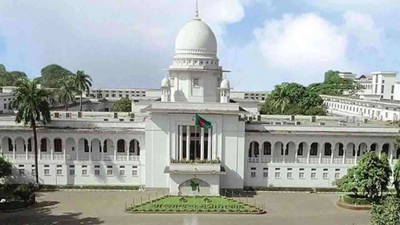 ত্রয়োদশ সংসদ নির্বাচনের কার্যক্রম স্থগিত চেয়ে রিট