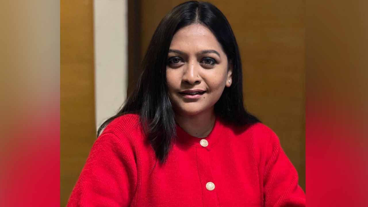 অনুদানের টাকা ফেরত দিচ্ছেন তাজনূভা জাবীন