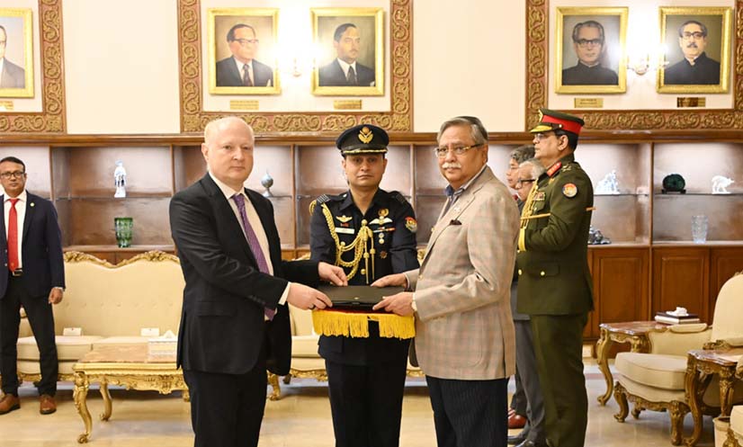 ঢাকায় জার্মানির নতুন রাষ্ট্রদূতের দায়িত্ব গ্রহণ