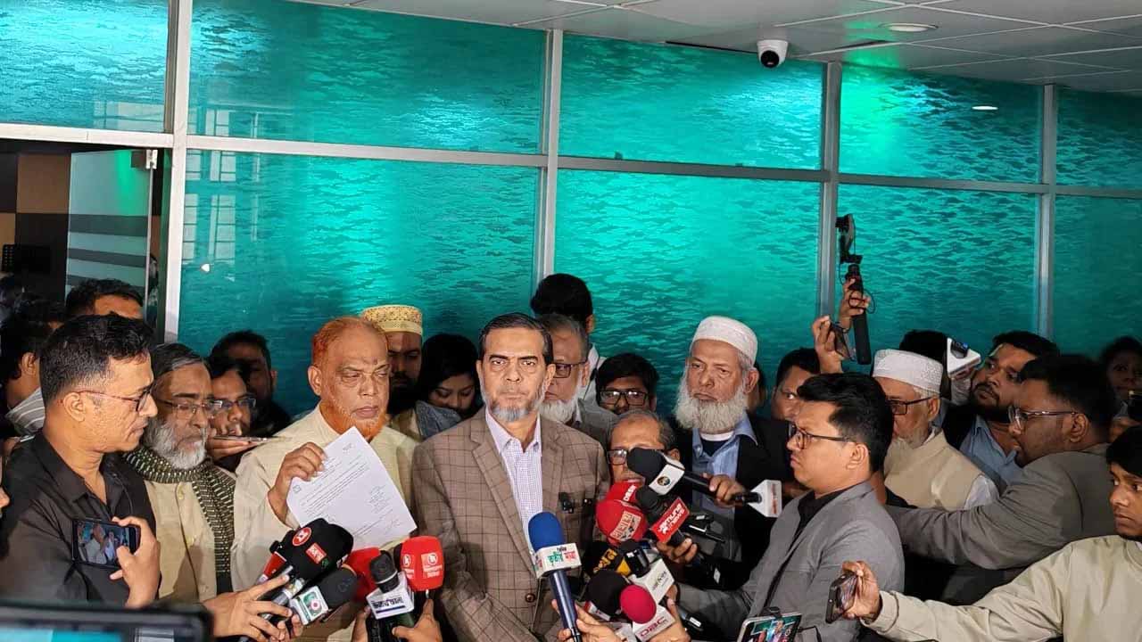 নারীদের দিয়ে আগাম প্রচারের অভিযোগ মিথ্যা: জামায়াত