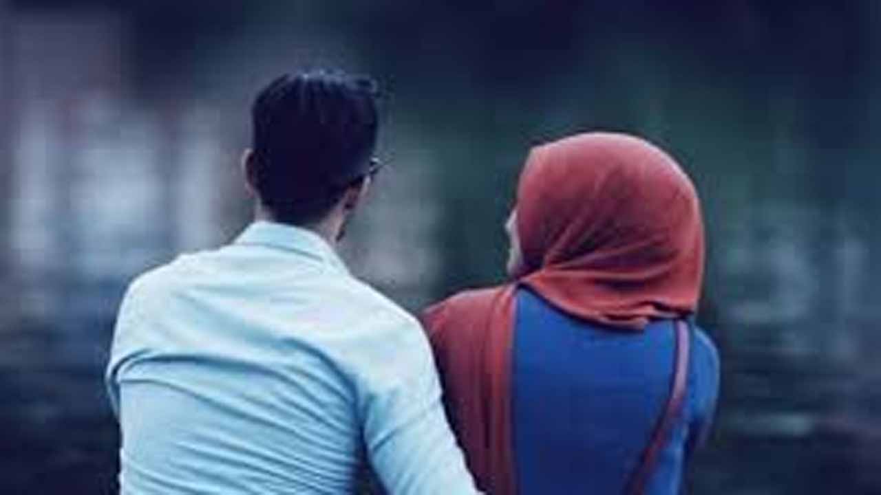রোজা রেখে স্বামী-স্ত্রী কতটুকু ঘনিষ্ঠ হতে পারবে? যা বলছে ইসলাম