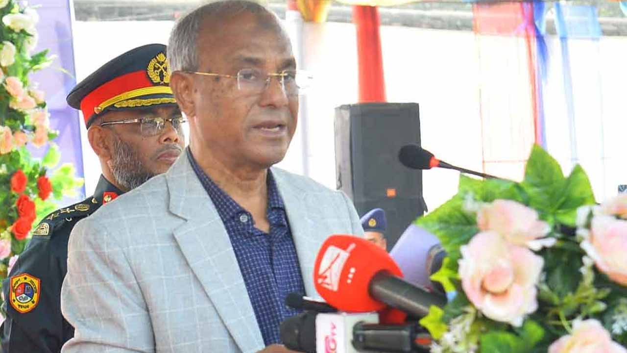 কারাগারে বন্দিদের নিরাপত্তার পাশাপাশি মানবাধিকার নিশ্চিত করতে হবে