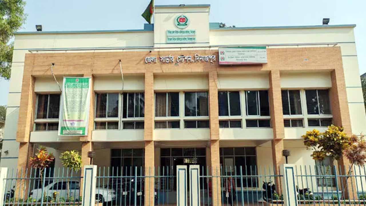 দিনাজপুরে পোস্টাল ব্যালটে ভোট দেবেন ২২ হাজারের বেশি ভোটার