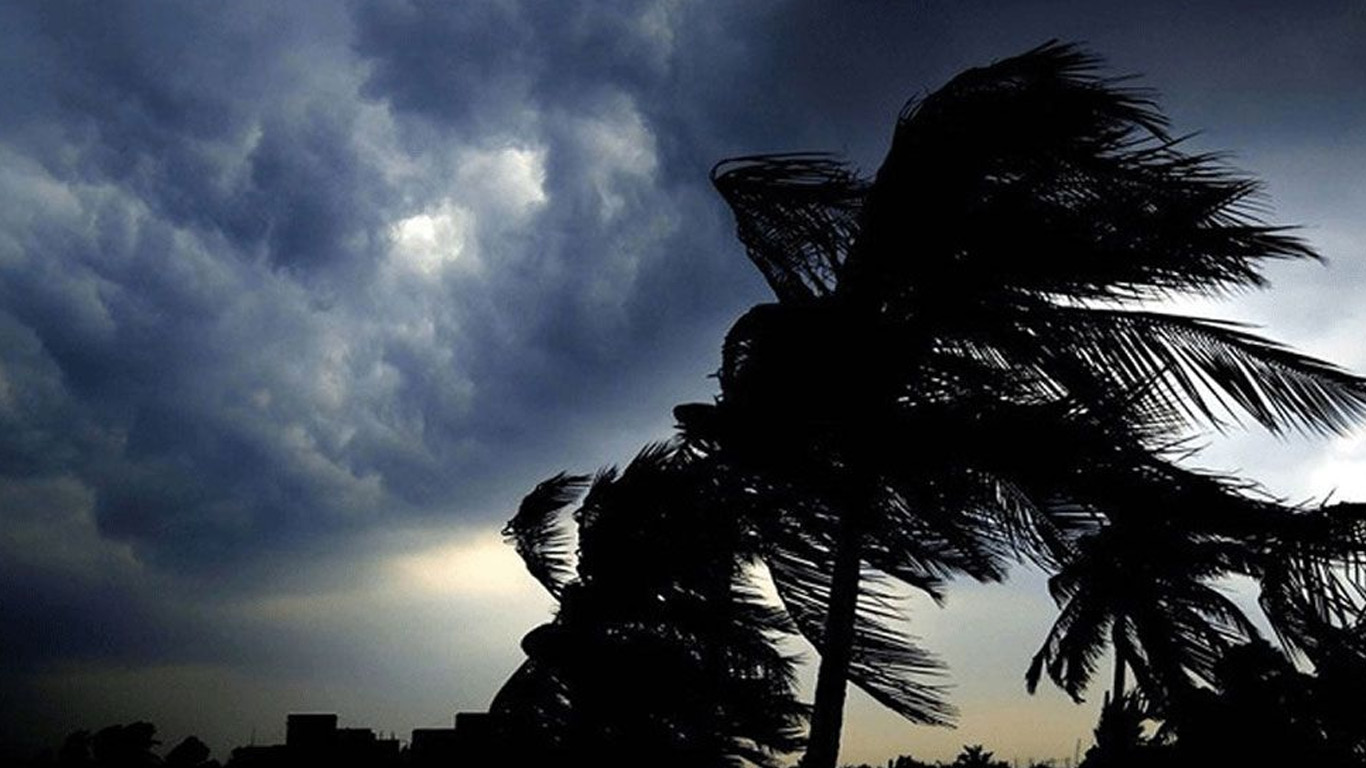 ৬ জেলায় ঝড়ের পূর্বাভাস, নদীবন্দরে সতর্কতা
