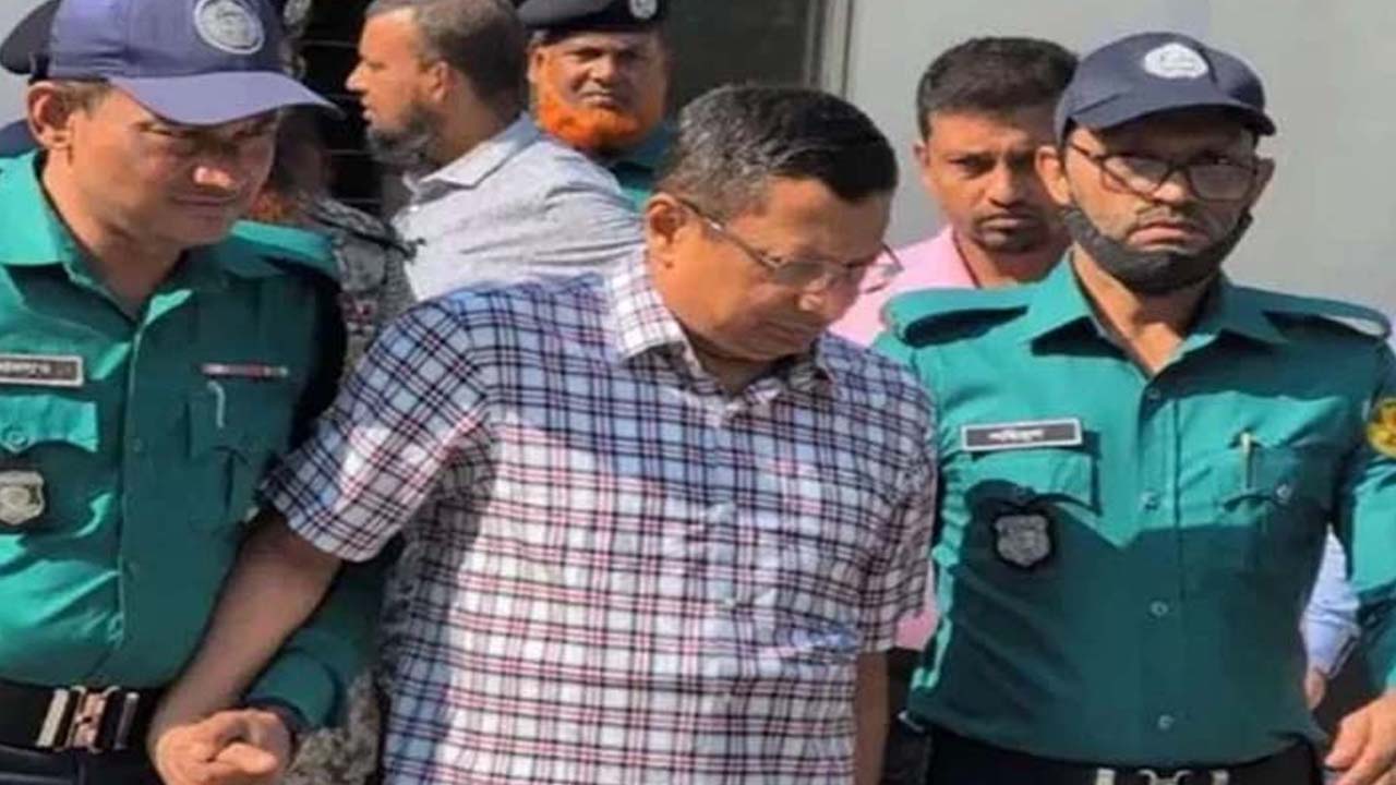 কড়া নিরাপত্তায় ট্রাইব্যুনালে সাবেক আইজিপি মামুন