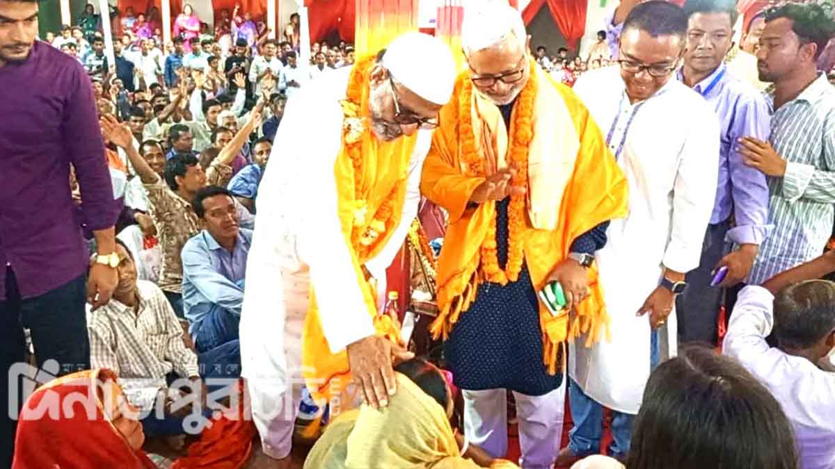 দিনাজপুরে কান্তজীউ মন্দিরে মহোৎসব পরিদর্শন করলেন হুইপ ও এমপি