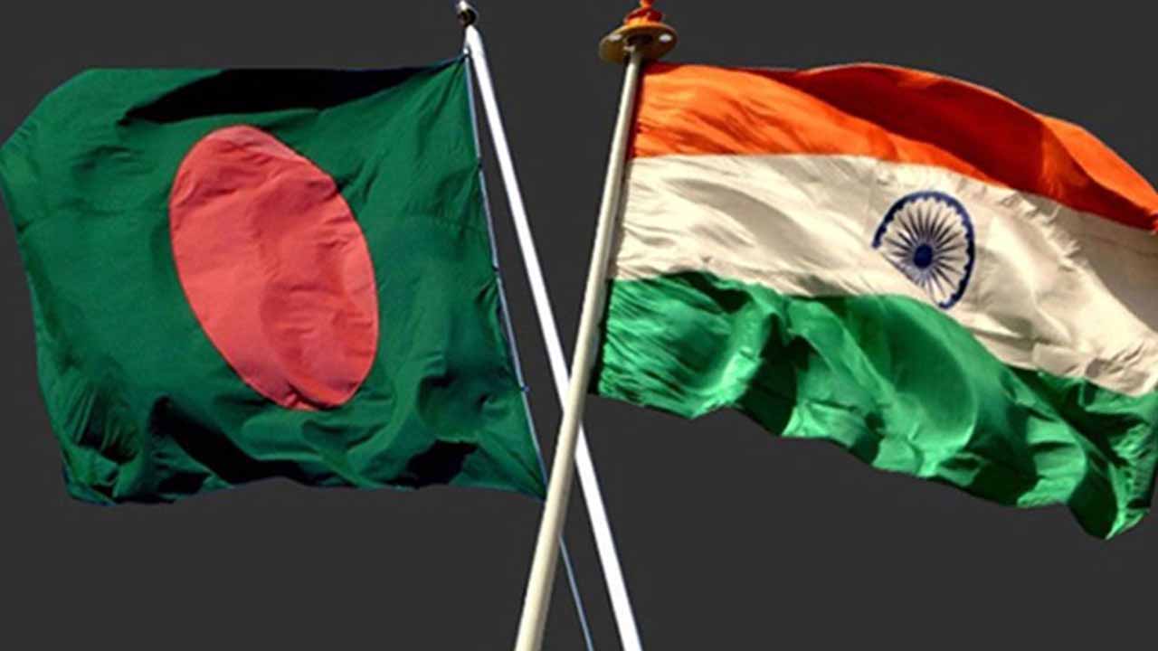 বাংলাদেশ থেকে কূটনীতিকদের পরিবার সরিয়ে নিচ্ছে ভারত