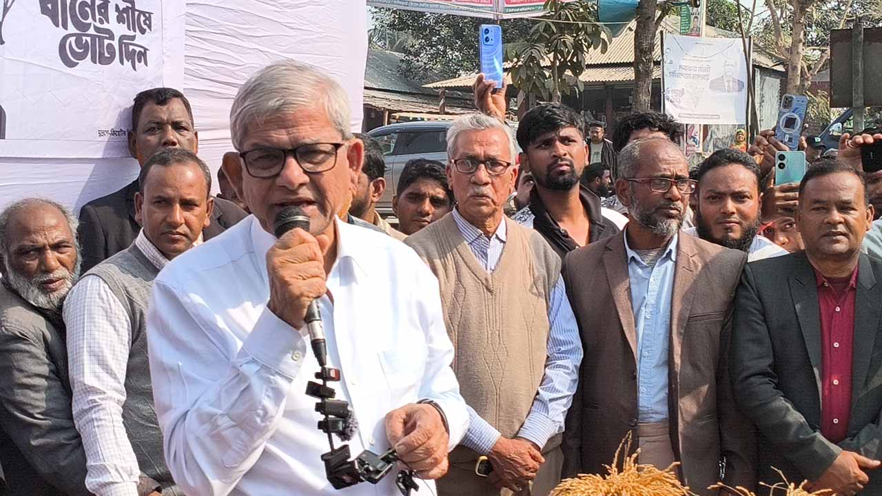 রাজনীতিতে ধর্মের ব্যবহার ঠিক নয়- মির্জা ফখরুল